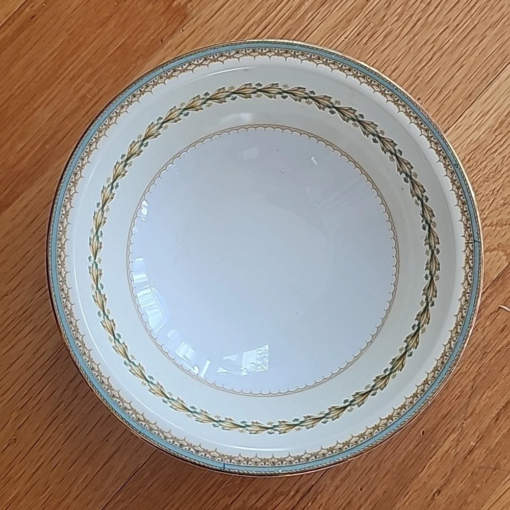 Vintage Alden by Meito Elegant Dinnerware 6 Gold Trim, Aqua Band Fruit/Dessert